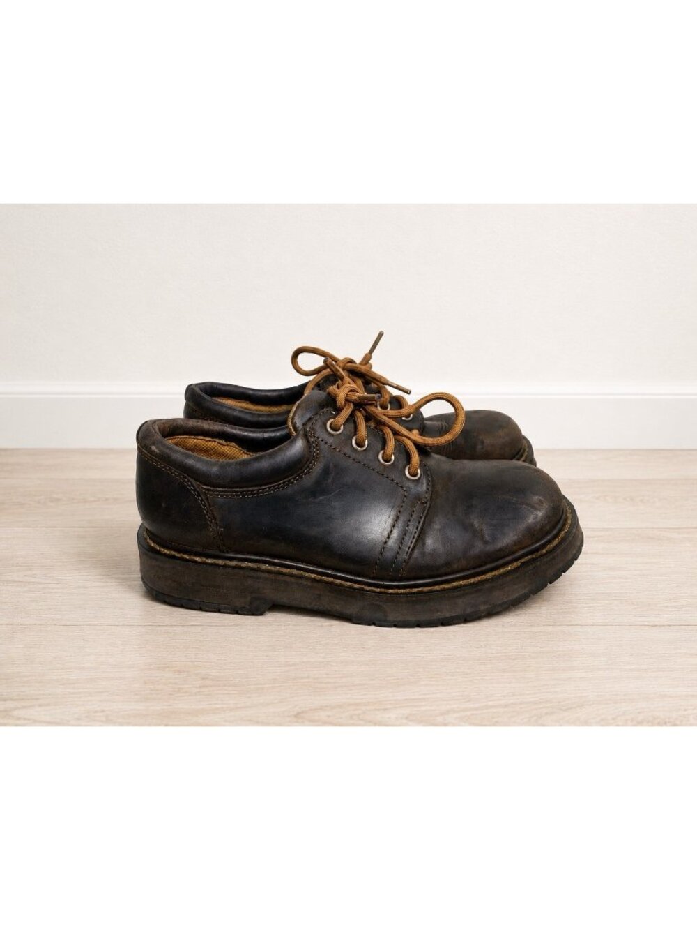 American Eagle Outfitters Vintage 90s Oxford Platform Boots Shoes GenuineLeather